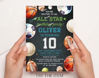 Op de afbeelding: Een uitnodiging voor een sport-thema verjaardagsfeestje voor een 10-jarige jongen genaamd Oliver. De uitnodiging heeft een krijtbord achtergrond met aquarel illustraties van verschillende sportballen, waaronder een basketbal, een voetbal, een honkbal, een American football en een volleybal. De tekst luidt: "Je bent uitgenodigd voor een All Star verjaardagsfeestje! Oliver wordt 10. Zo 1 november 14:00 uur Speeltijd: 14:00-17:00 uur Sportcentrum The Boulevard 350 West Dillon Road Colorado Springs Graag RSVP naar Coach Olivia op 00-000-0000 Probeer het item voordat je het koopt Zie demo link in beschrijving."