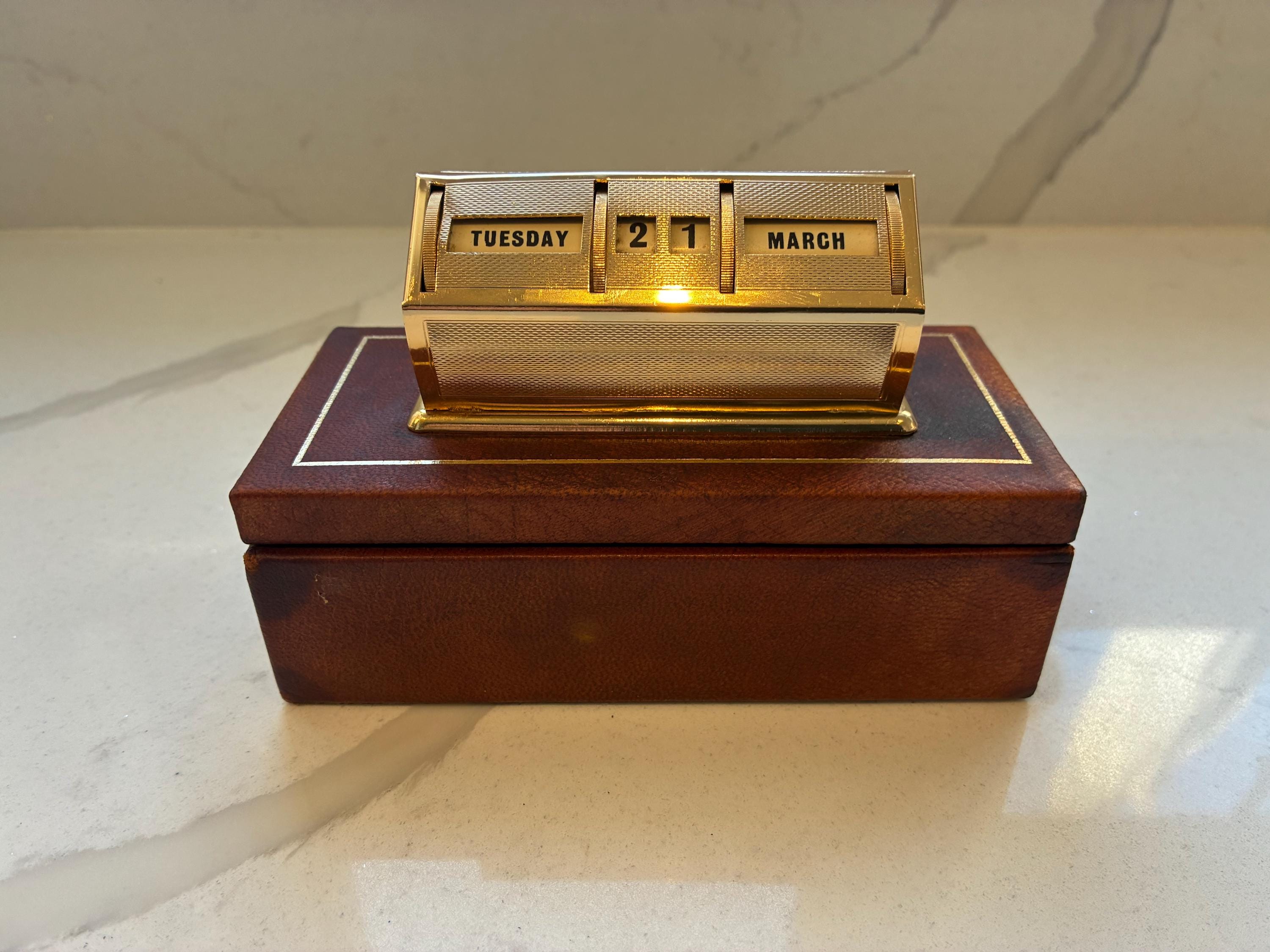 Antique perpetual calendar - Etsy 日本