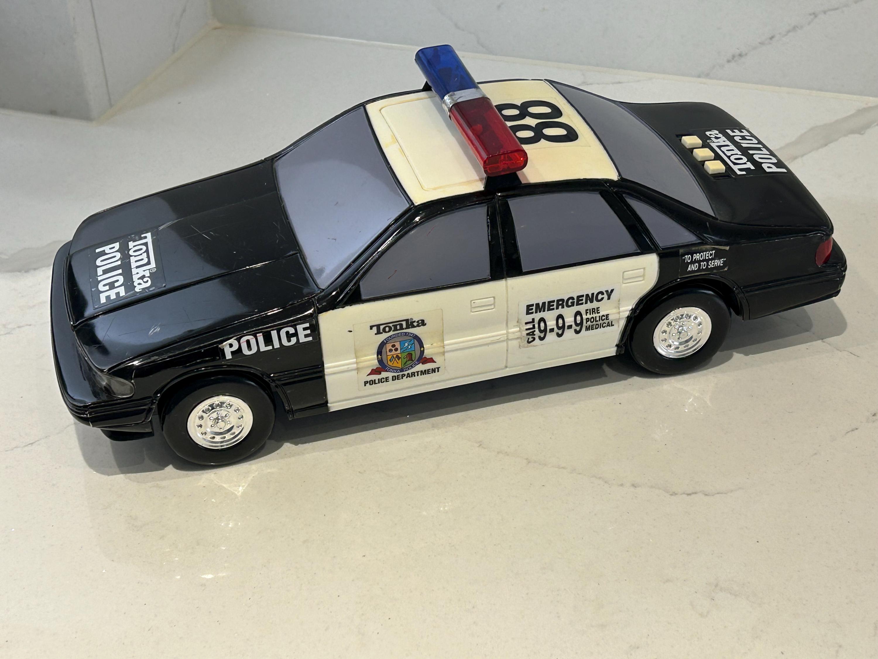 TONKA - TONKA CORP USA - SHERIFF - FORD MODEL A BERLINE - ANCIEN / VINTAGE