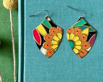 Flower power vintage tin earrings