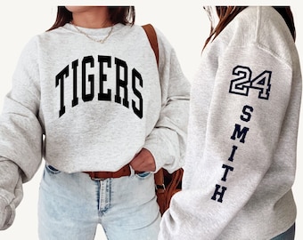 Fußball-Sweatshirt, Fußball-Shirt, kundenspezifisches Fußball-Shirt, Fußball-Mamma-Shirt, kundenspezifisches Fußball-Sweat, Fußball-Mamma-Sweatshirt, Name und Zahl