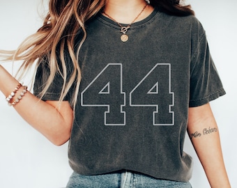 [TOOMUCHTAX] / ☆ COLLAGE02 BABY-T / NAVY Trendy Navy Blue Baby Tee With Number 14 | Perfect for Women