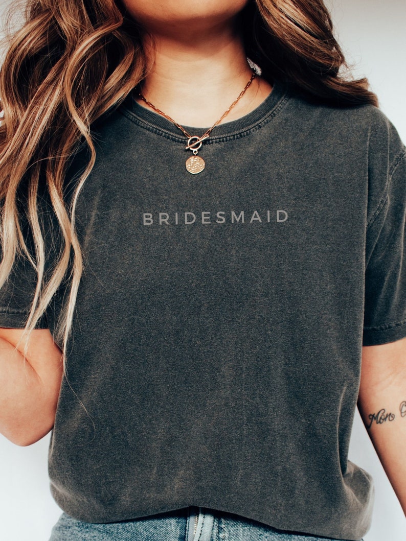 Comfort Colors, Bridesmaid Shirt, Getting Ready Outfits for Bridesmaids, Bridesmaid Shirts Getting Ready, Bridesmaid Getting Ready Outfit Pepper - Bridesmaid