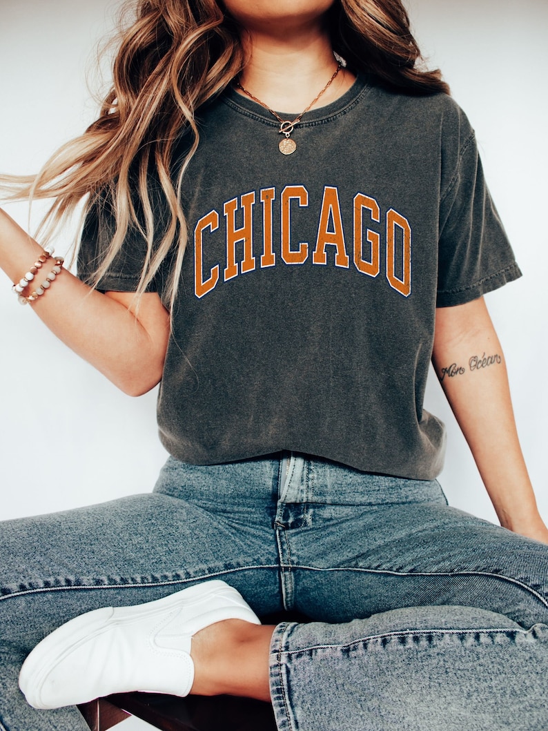 Chicago Shirt, Chicago Tshirt, Chicago Shirt, Chicago, Chicago Gift, Chicago Gift Shirt Pepper