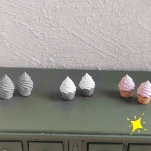 2 Cupcakes " Himbeere "