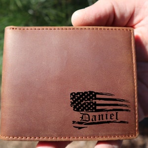 Billetera de cuero personalizada para hombre, billetera grabada, billetera personalizada, regalo para él - esposo - hombres - novio - papá - aniversario - Día del Padre