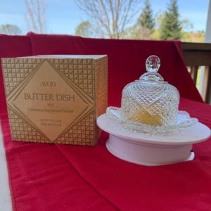 Corsa Soap Dish. Porte-Savon Corsa. Coloris Blanc. Céramique. Dimension