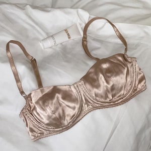 Luxury beige champagne silk bra,  handmade mulberry silk satin elegant bra, pearl beige bra, beige gold pure silk lingerie, smooth silk bra.