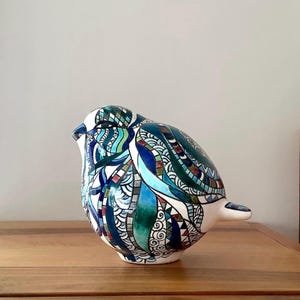 Hand Painted Custom Design,Handmade Ceramic  Bird Figurine , For Home Decoration Or Gift