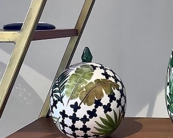 Hand Painting Leaf Pattern Traditional Turkish Ceramic Art Cini Vase With Lid