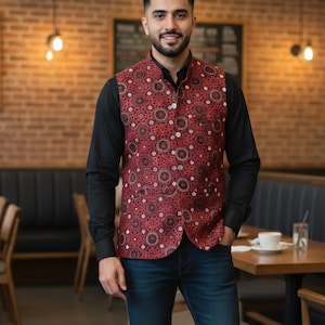 Men's Traditional Sindhi Ajrak Print Waistcoat