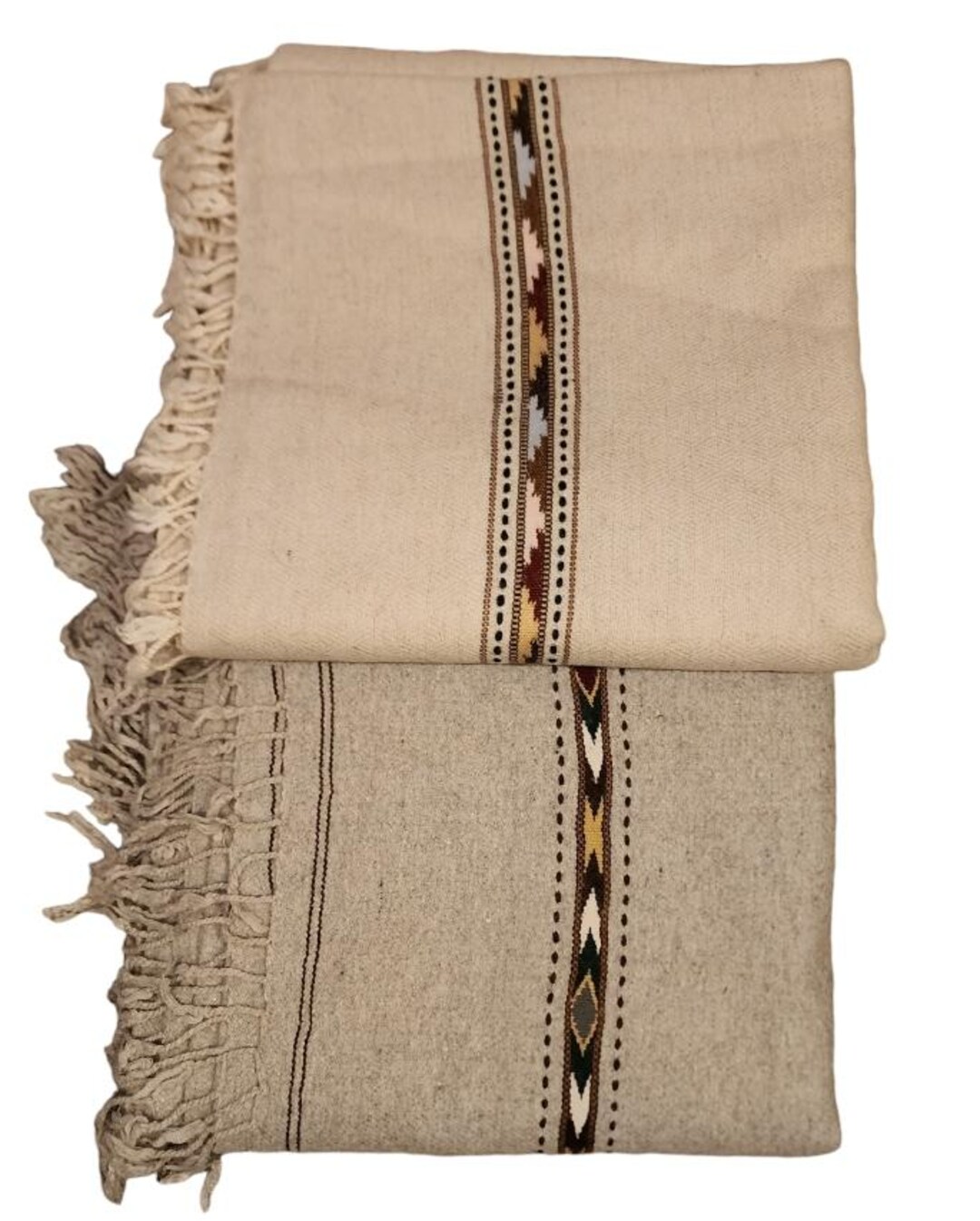 chitrali woolen shawl