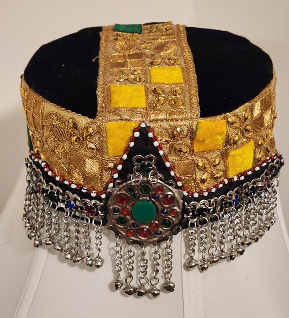 Traditional Embroided Cap With Afghan Headpiece Jewelry for  display picture 1