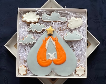 Royal Icing Decorated Cookies Set Sweet Gift Box Cookies Engagement, Birthday, Mother's day Handmade Honey Biscuits, Gift for Any Occasion