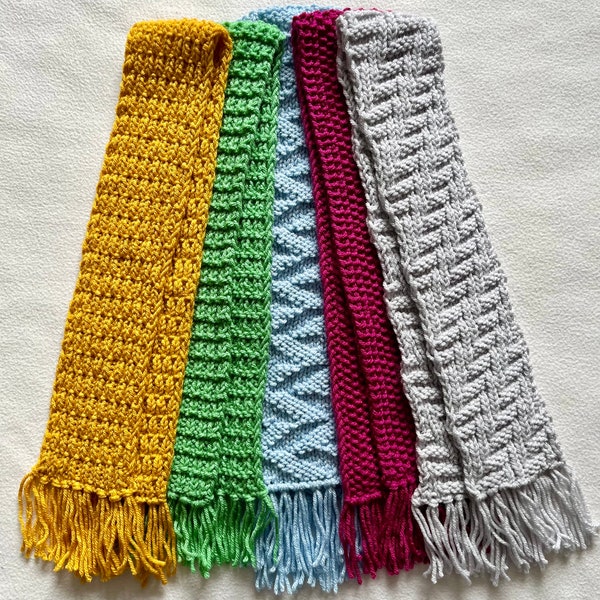 Écharpe pour enfant tricotée à la main