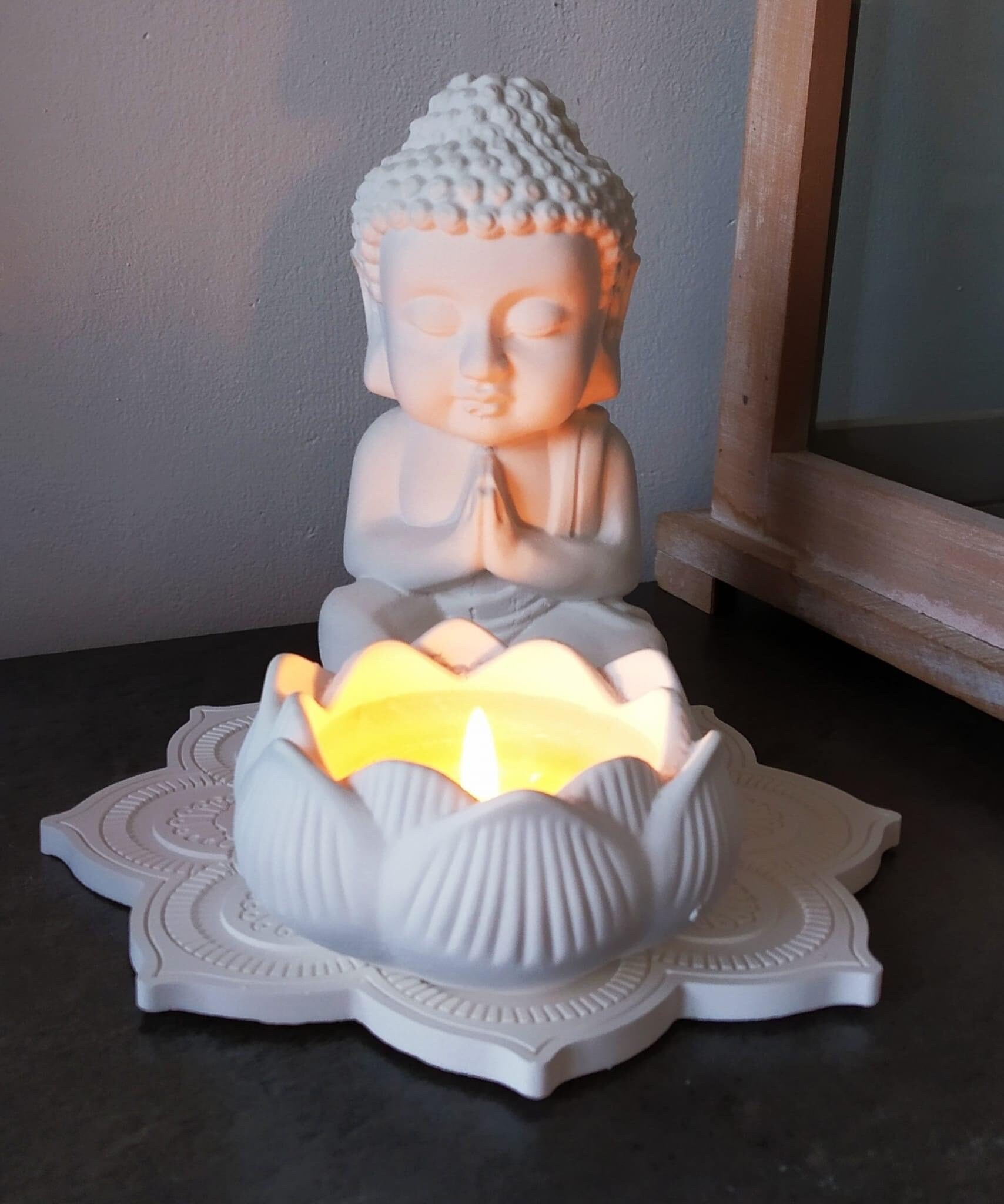 Ensemble Bouddha Zen