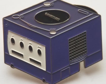 Gamecube - Nintendo Video Game Console Pin