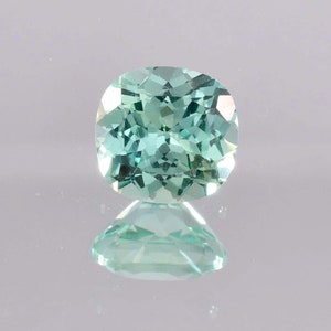8 x 9 MM Flawless 4.20 Ct Natural Blue Green Bi-Color Parti Sapphire Loose Gemstone GIT Certified Use Jewelry , Ring & Pandent Gemstone