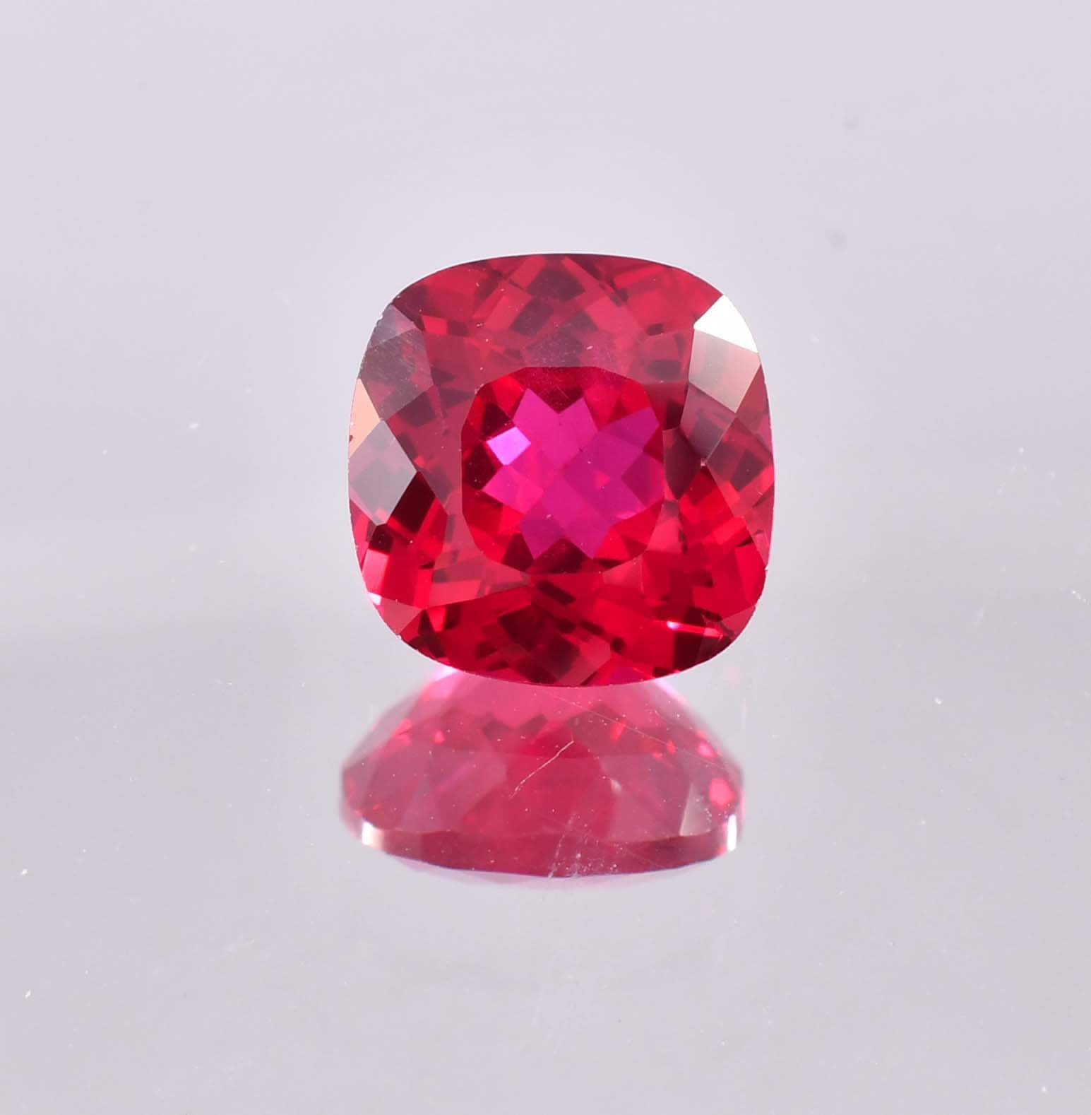 2024年激安 AAA 8.05 Ct Very Rare Natural Red Painite Perfect Cushion サブカルチャー