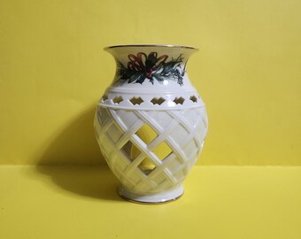 Lenox Winter Greetings by Catherine McClang Tealight Wax Warmer  **Free Shipping**