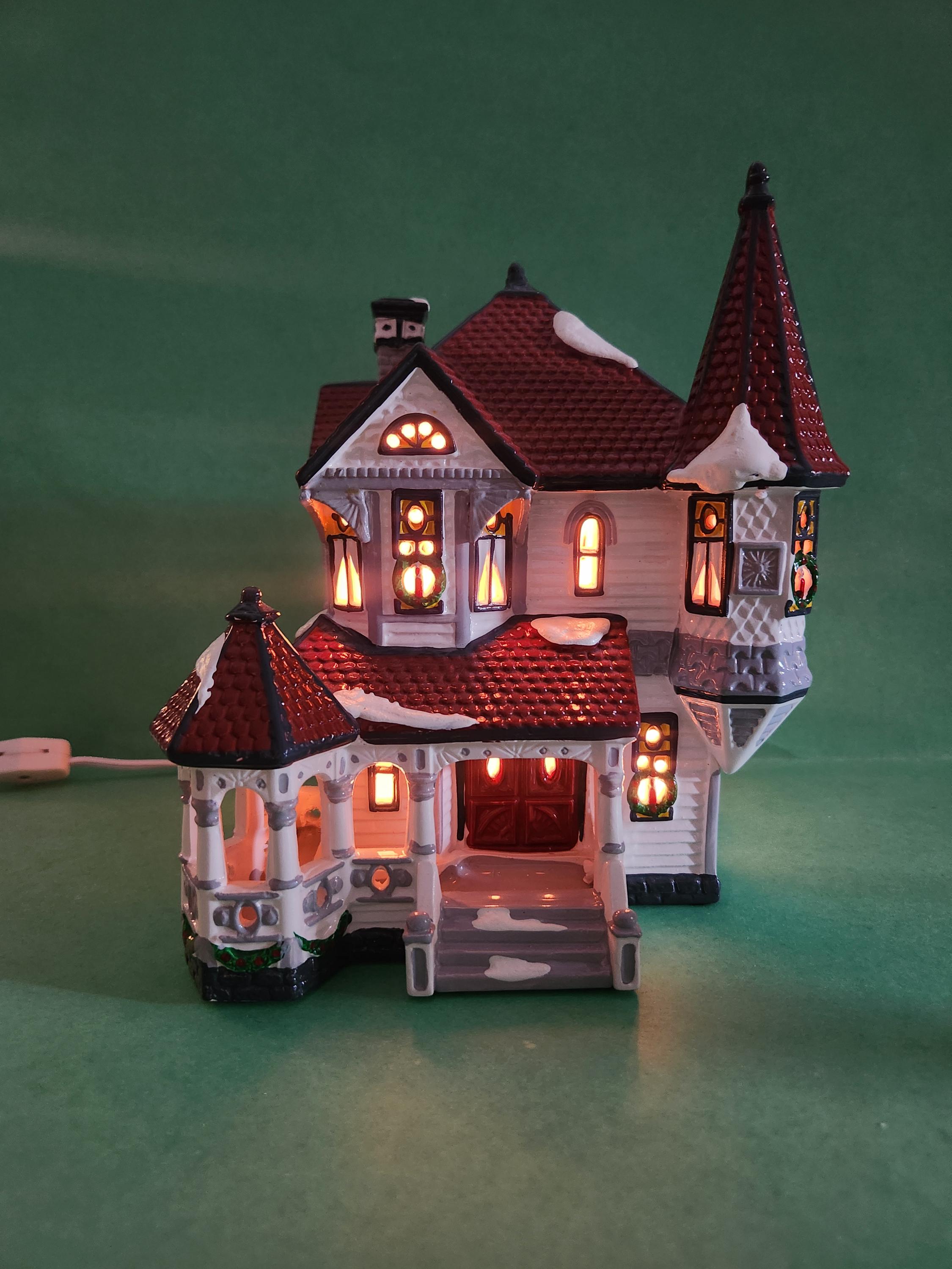 Department 56 the Original Snow Village Queen Anne Victorian