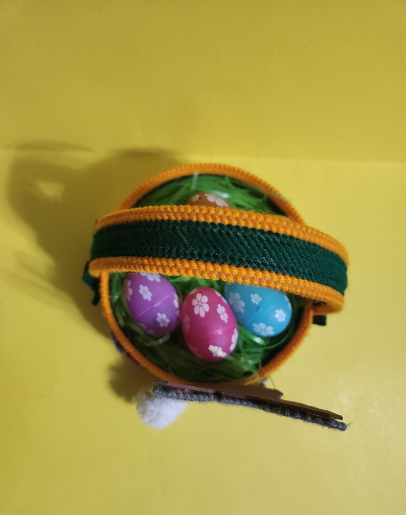 Finished Plastic Canvas Easter Basket W/brown Bunny and Etsy