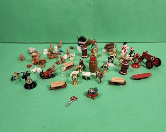 Juego de 60 accesorios en miniatura para pueblo navideño (Juego 99)