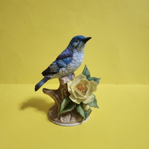  Andrea Sadek Blue Bird Figurine : Home & Kitchen