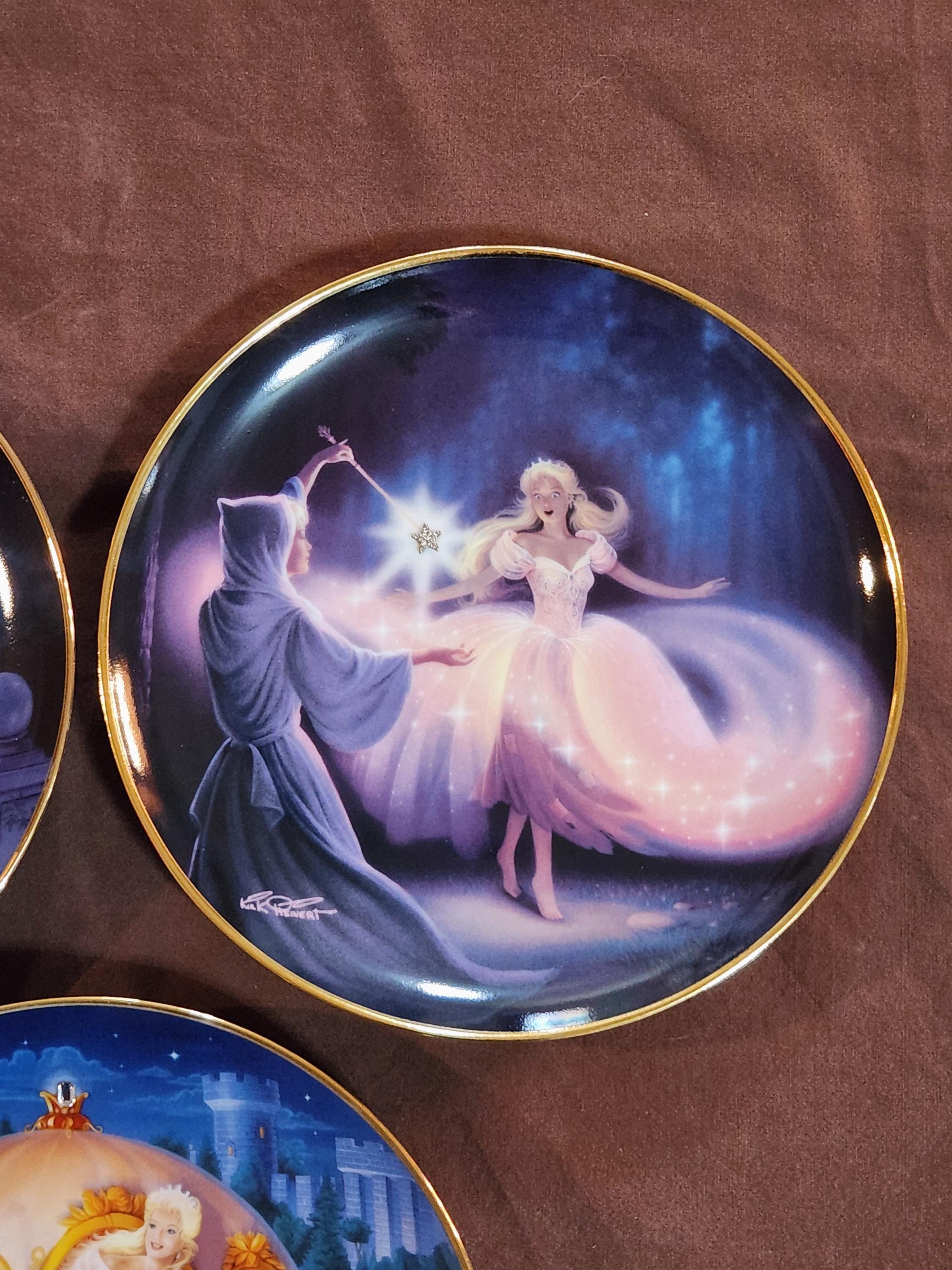Franklin Mint Cinderella Limited Edition Fine Porcelain Plate by