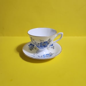 Bone China Teacup and Saucer Set Featuring a Blue Floral Design, Made in England  **Free Shipping**
