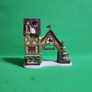 Dickens Christmas Village 1984 - Etsy