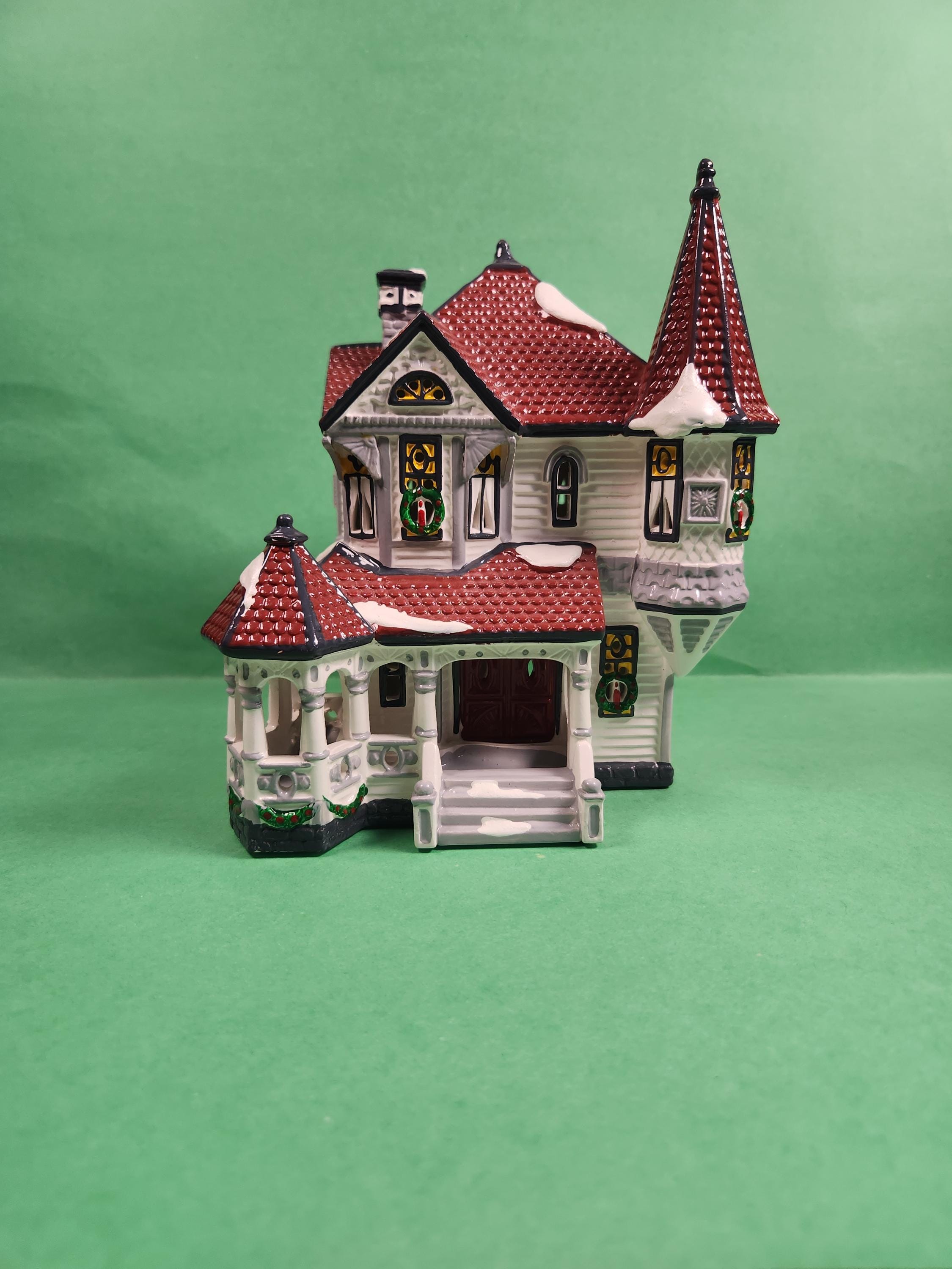 Department 56 the Original Snow Village Queen Anne Victorian