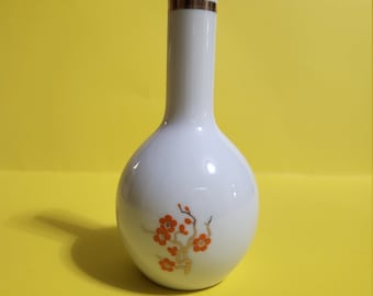 Mikasa China Avon Imperial Garden Florero blanco con flores naranjas y detalles dorados Bud Florero, hecho en Japón **Envío gratis**