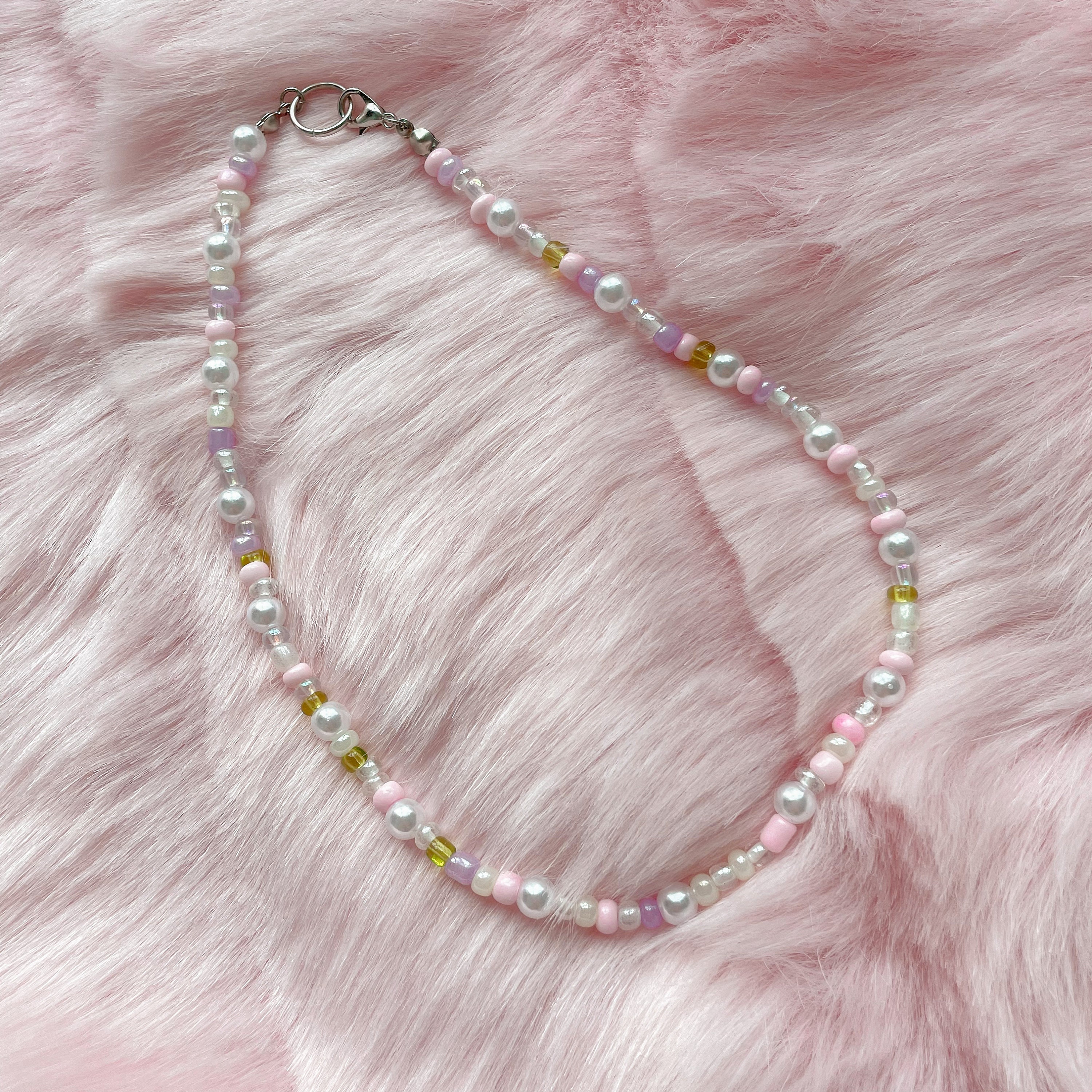 Y2K Butterfly Pearl Necklace – Desert Moon