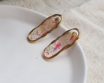 Resin and dried flower earrings| Handmade artisanal creation | very light | women's gift idea