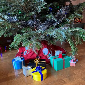 SMALL rectangular customizable Christmas gift package, gift box, gift box, reusable gift box, square gift box image 2