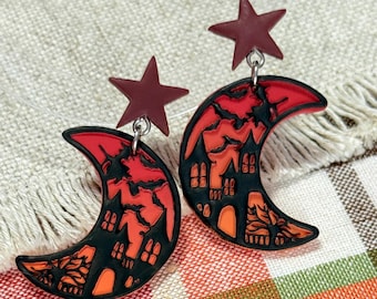 Pendientes llamativos hechos a mano con diseño de luna creciente gótica al amanecer, joyería gótica, pendientes alternativos.