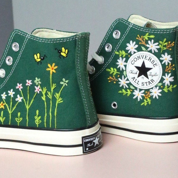 Custom embroidered converse sneakers/Flower and bees embroidered shoes/ Converse high tops embroidered/Birthday gift shoes/ Personlized name