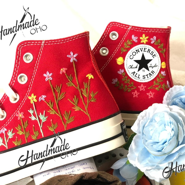 Custom converse sneakers/Converse Red Chuck Taylor 1970s Flower Embroidery/Embroidered flower converse/Personalized name and date