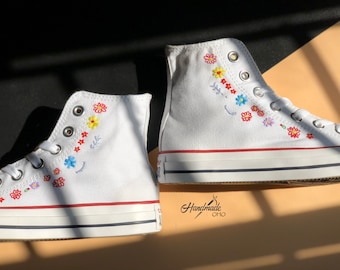 Bestickte Keshi High Tops: Benutzerdefinierte Floral Sneakers