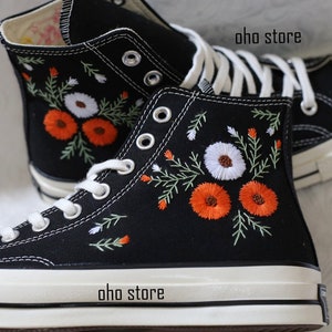 Custom wedding converse sneakers/Bridal flower embroidered shoes/ Custom converse high tops embroidered flower/Personalized bridal sneakers