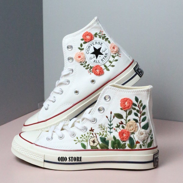 Custom Wedding Converse/ Converse High Tops Chuck Taylor 1970s/ Personalized Bride Sneakers/ Flower Embroidered Design/ Embroidery Shoes