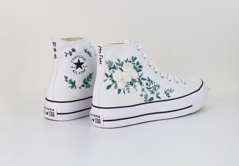 Embroidered Wedding Converse Platform, Custom Bridal Sneakers, Hand Embroidered Bride Shoes, Unique Wedding Shoes for Bride, Gift for Her