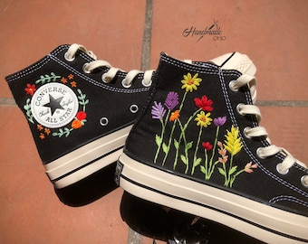 Individuell gestickte Mix aus Spitze: Turnschuhe