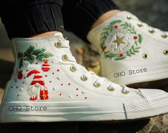 Embroidered Converse: Personalized Christmas Shoes with Santa & Reindeer