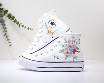 Hand Embroidered Bride Shoes, Flower Embroidered Wedding Shoes, Bridesmaids Flowers Embroidered Converse, Personalized Wedding Converse