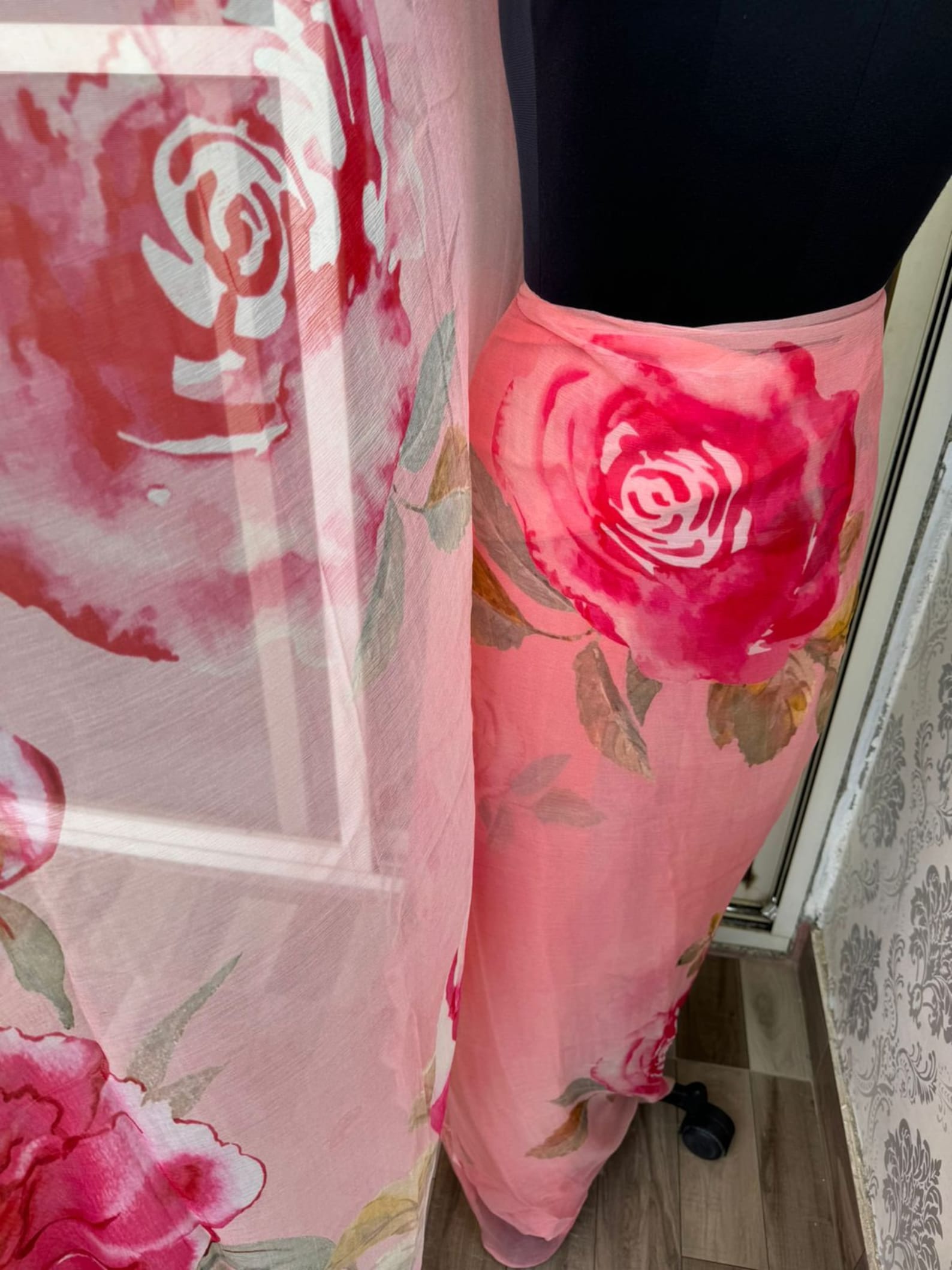 Pure Diamond Chiffon Floral Design Saree Chiffon Pink Saree Light ...