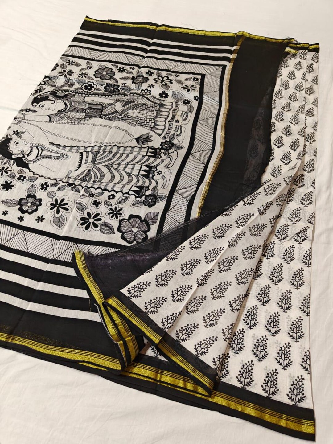 Women’s Abstract Chanderi Ready-to-Wear Saree – White & Black | Indiaista main image 0