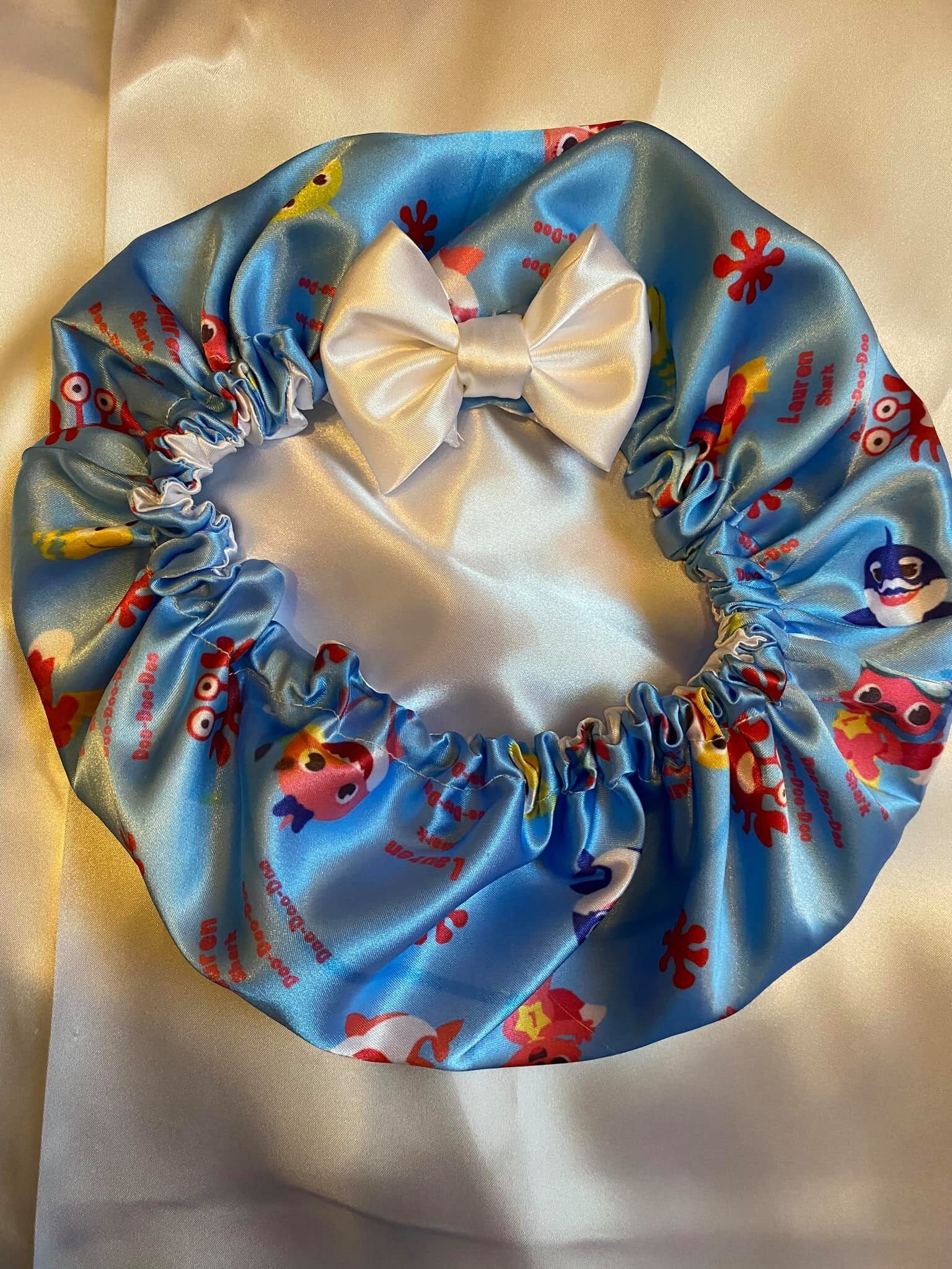 Bonnet licorne, Bonnet logo licorne de couleur bleu - Headict