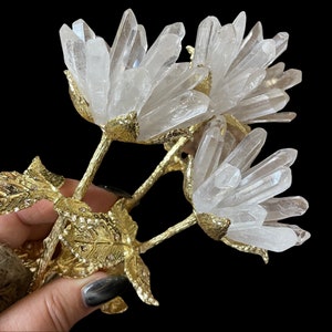 Quartz flowers
